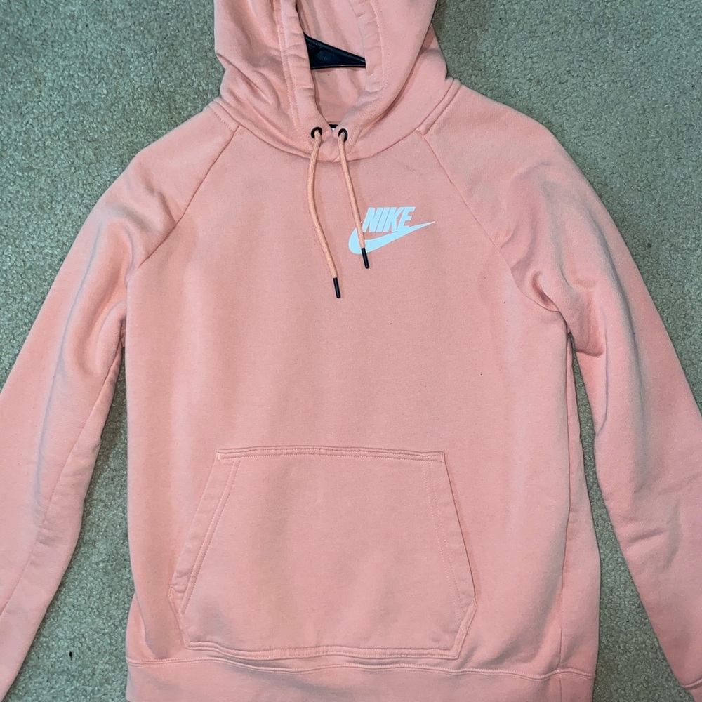 salmon pink nike sweatshirt !